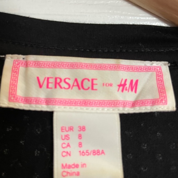 SOLD H& M Versace Collection - Picture 5 of 6
